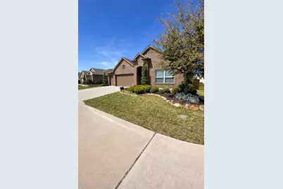 1148 Donnington Trail, Saginaw, TX 76131 - Photo 2