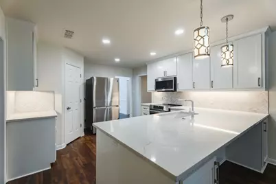 9006 N Longwood Drive, Granbury, TX 76049 - Photo 8