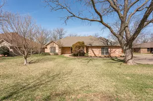 9006 N Longwood Dr, Granbury, TX 76049 - Photo 34