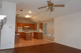 804 Sansome Dr, Arlington, TX 76018 - Photo 10