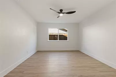 8617 Baumgarten Drive, Dallas, TX 75228 - Photo 20