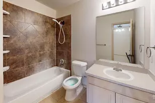 2331 N Elm St, Denton, TX 76201 - Photo 18