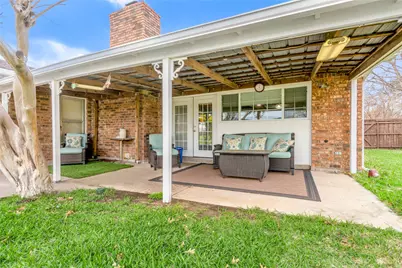 1813 Dodge Trail, Grand Prairie, TX 75052 - Photo 22