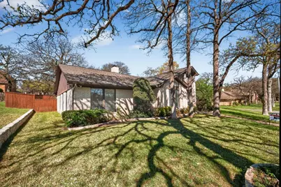 1800 High Vista Court, Fort Worth, TX 76112 - Photo 4