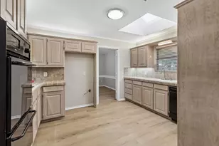 3701 Andrea Ln, Rowlett, TX 75088 - Photo 8