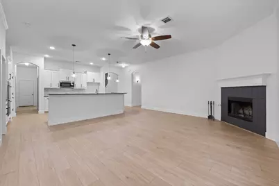 400 Hidden Lake Court, Burleson, TX 76028 - Photo 22