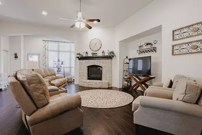 7610 Graystone Drive, Sachse, TX 75048 - Photo 6