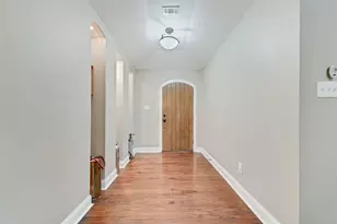 9902 Galway Dr, Dallas, TX 75218 - Photo 6