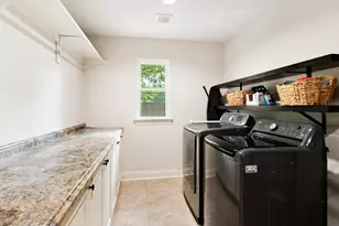 9902 Galway Dr, Dallas, TX 75218 - Photo 18