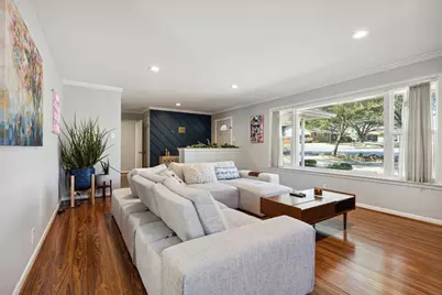 1522 Sylvan Avenue, Dallas, TX 75208 - Photo 1