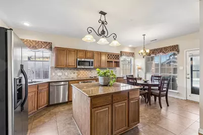 2710 Winterberry Drive, Rowlett, TX 75089 - Photo 8