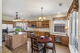 2710 Winterberry Dr, Rowlett, TX 75089 - Photo 10