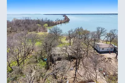 429 Shady Lane, Denton, TX 76208 - Photo 4