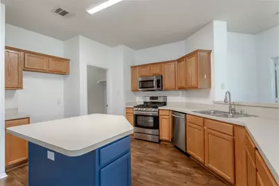9721 Meadow Rue Drive, McKinney, TX 75072 - Photo 12