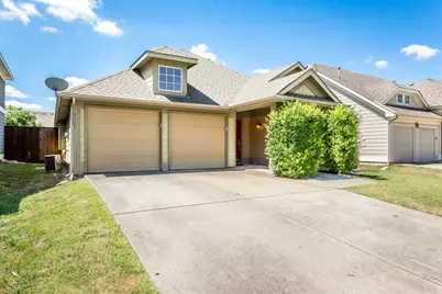 9721 Meadow Rue Drive, McKinney, TX 75072 - Photo 2