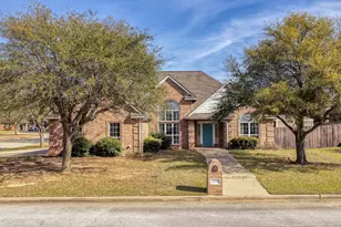 1106 Owl Dr, Decatur, TX 76234 - Photo 2