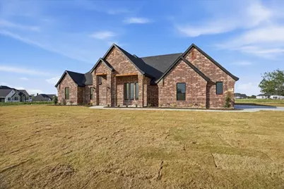 450 Red Bird Drive, Springtown, TX 76082 - Photo 2