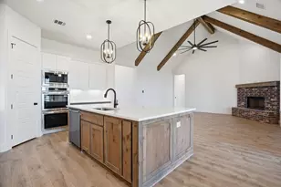 450 Red Bird Dr, Springtown, TX 76082 - Photo 8