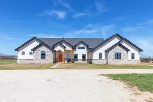 296 Mesquite Rdg Ln, Lawn, TX 79530 - Photo 2