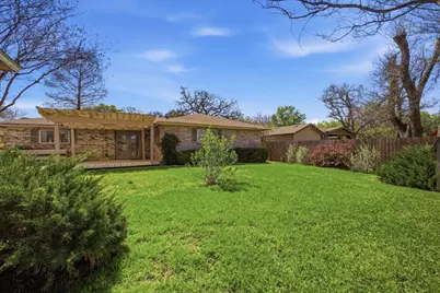 800 Brownstone Street, Euless, TX 76039 - Photo 36