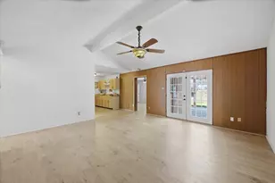 800 Brownstone St, Euless, TX 76039 - Photo 12