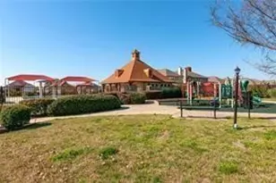 1212 Amazon Dr, Fort Worth, TX 76247 - Photo 12