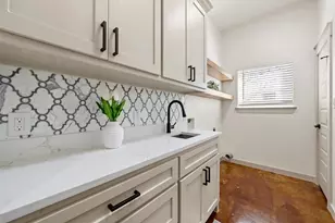 1512 Holly Vista St, Waco, TX 76711 - Photo 12