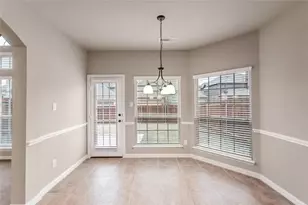 120 Sweet Gum St, Red Oak, TX 75154 - Photo 6