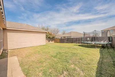 660 Rosario Lane, Fort Worth, TX 76052 - Photo 28