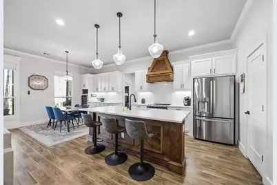 207 Colonial Drive, Mabank, TX 75156 - Photo 8