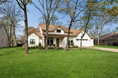 207 Colonial Drive, Mabank, TX 75156 - Photo 4