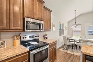 417 Highmeadow Dr, Aubrey, TX 76227 - Photo 12