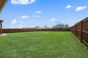 417 Highmeadow Dr, Aubrey, TX 76227 - Photo 26