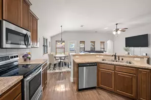 417 Highmeadow Dr, Aubrey, TX 76227 - Photo 10