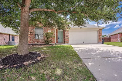 931 Hunter Lane, Burleson, TX 76028 - Photo 1