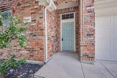 931 Hunter Lane, Burleson, TX 76028 - Photo 4