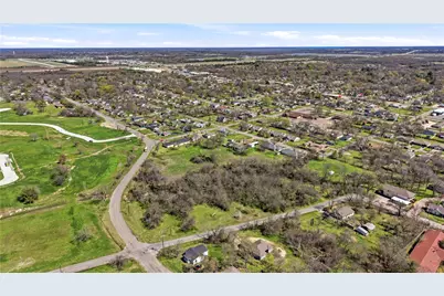 1700 Agnew Street, Bonham, TX 75418 - Photo 4