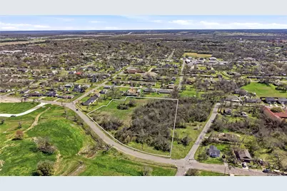 1700 Agnew Street, Bonham, TX 75418 - Photo 2