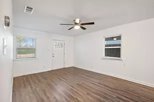 4452 Fletcher Ave, Fort Worth, TX 76107 - Photo 6