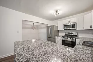 4452 Fletcher Ave, Fort Worth, TX 76107 - Photo 8