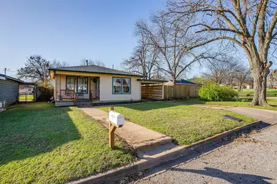 1123 Bales Street, Cleburne, TX 76033 - Photo 2