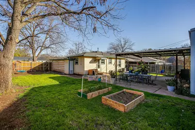 1123 Bales Street, Cleburne, TX 76033 - Photo 38