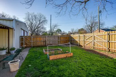 1123 Bales Street, Cleburne, TX 76033 - Photo 36