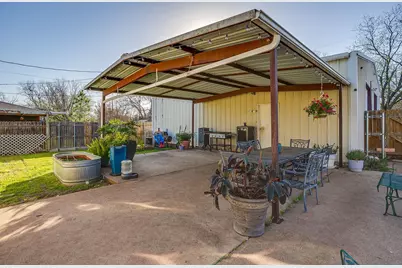 1123 Bales Street, Cleburne, TX 76033 - Photo 32