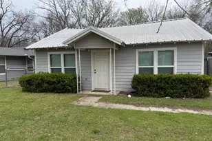 965 N Stephens Ave, Stephenville, TX 76401 - Photo 1