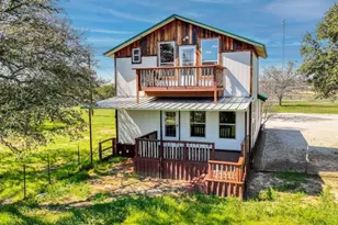 504 Doe Ln, Graham, TX 76450 - Photo 2