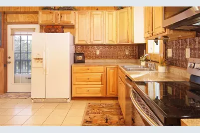 504 Doe Lane, Graham, TX 76450 - Photo 6