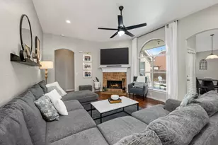 11690 Creekwood Dr, Frisco, TX 75035 - Photo 12