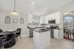 11690 Creekwood Dr, Frisco, TX 75035 - Photo 4