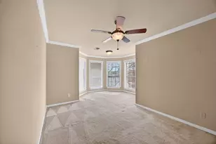 100 Castle Ct, Irving, TX 75038 - Photo 26